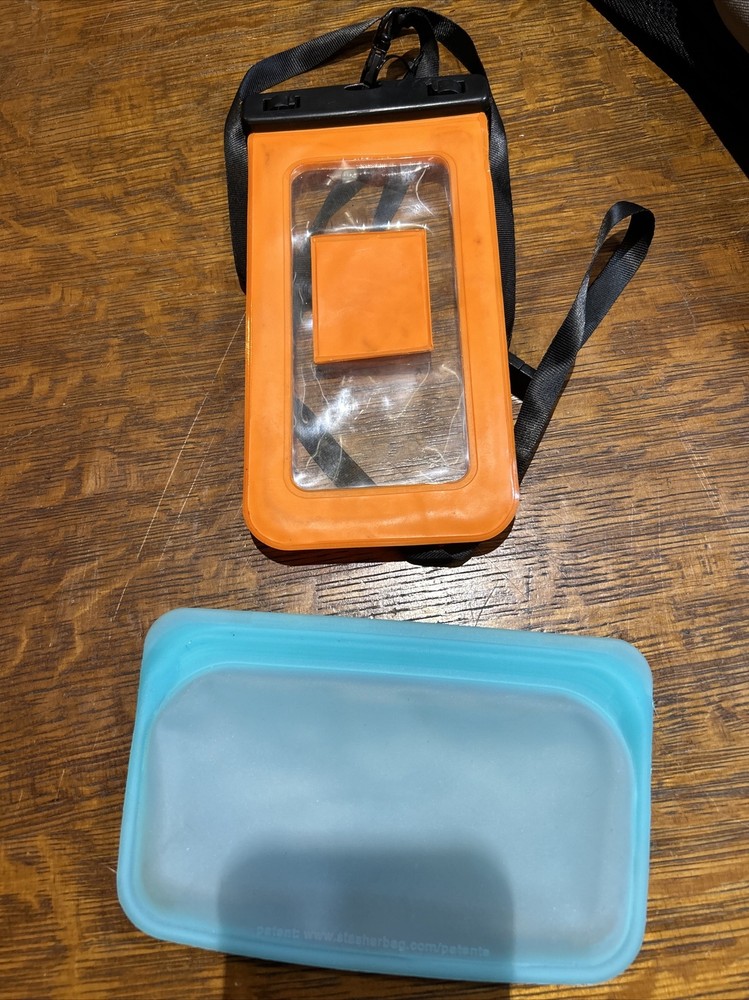 Coleman Revel 8L Hydration Backpack With Water Bladder Bag Never Used