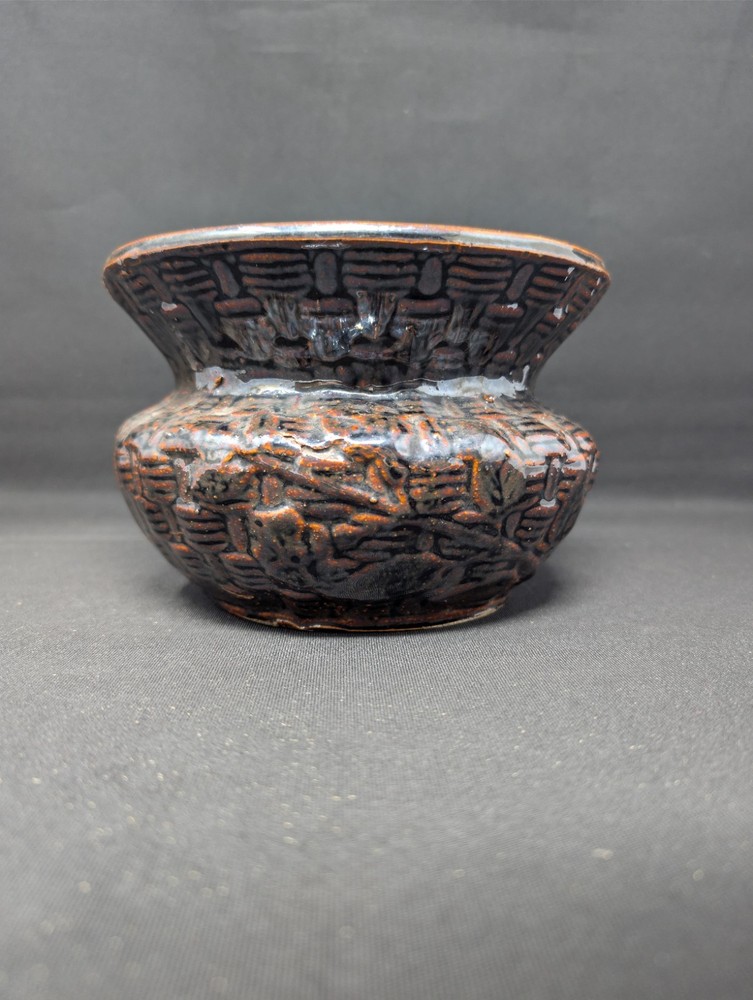 SPLENDID 7¼" Stoneware Cuspidor PLANTER Brush McCoy BROWN Basket Weave Spittoon