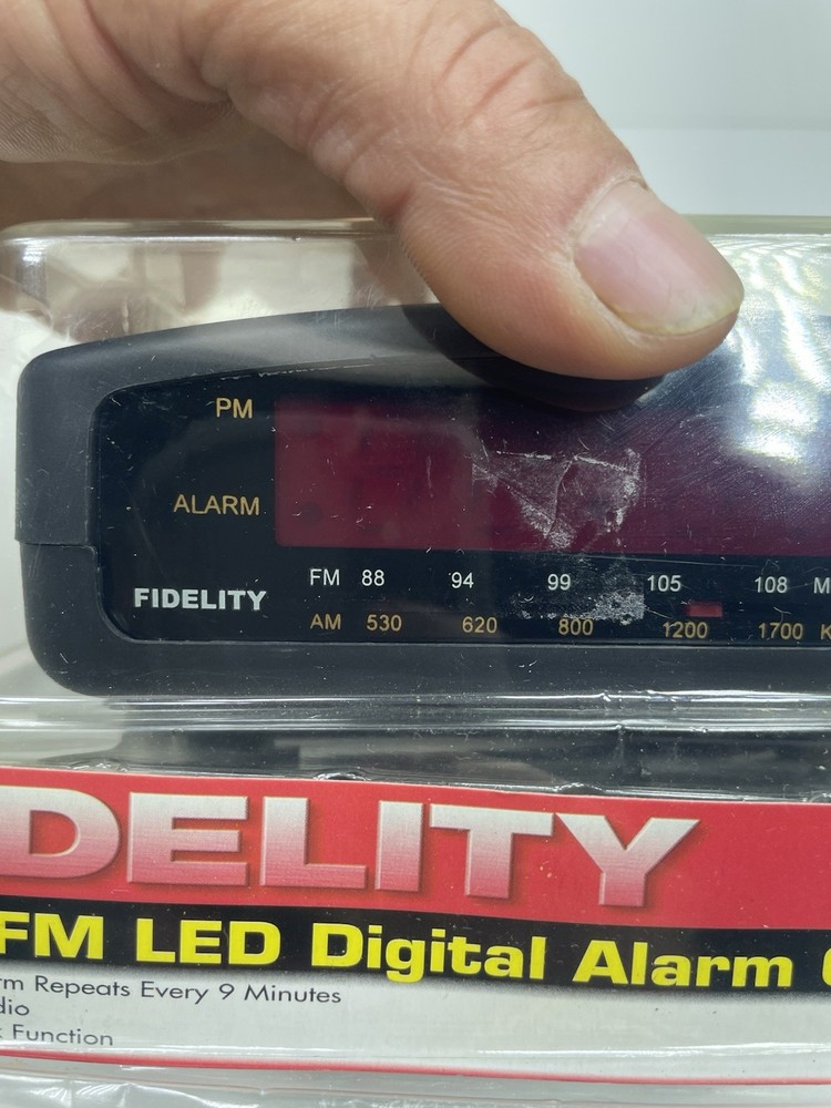 Fidelity AM/FM LED Digital Alarm Clock