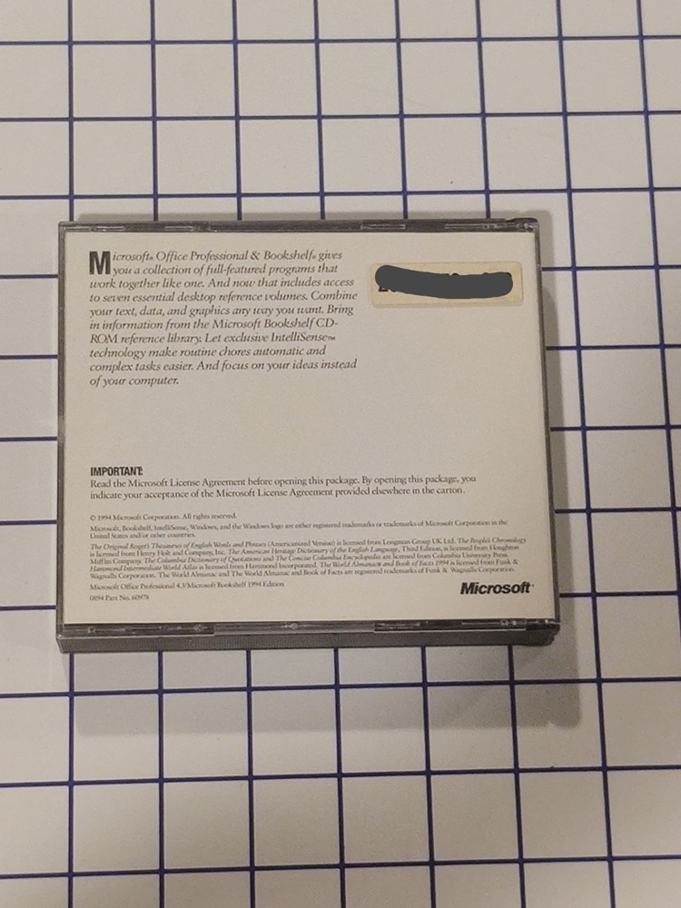 Microsoft Office Professional and Bookshelf Software CD | 1994 Vintage Windows