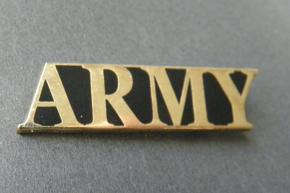 US ARMY EMBLEM SOLID SCRIPT LAPEL PIN BADGE 1.3 INCHES