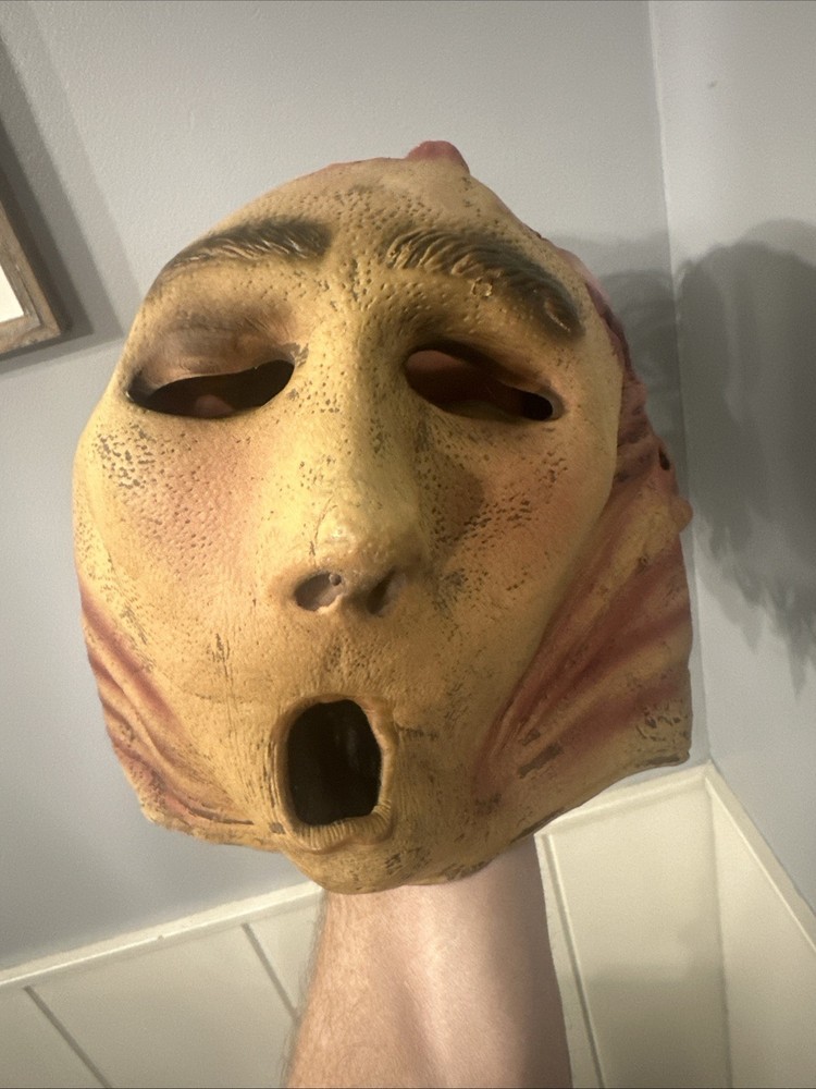 2006 Mario Chiodo Studios Halloween Horror Mask- Two Face