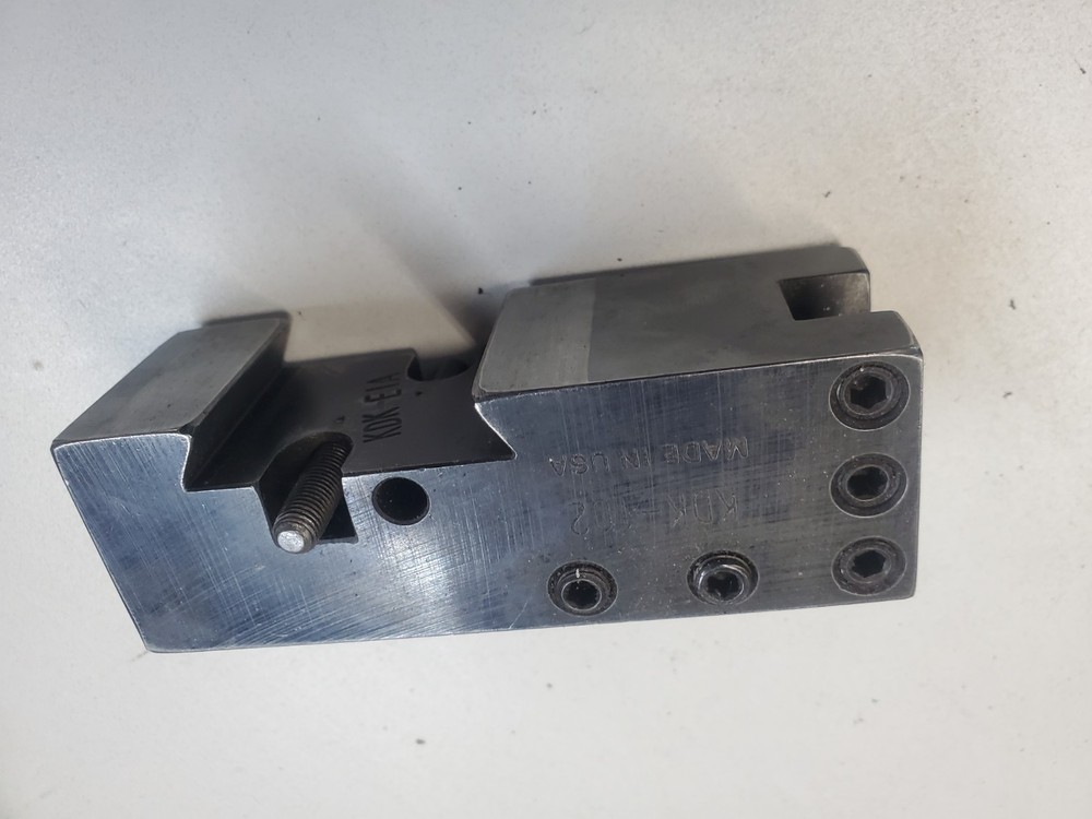 KDK 100 SERIES LATHE QUICK CHANGE TOOL POST AND HOLDERS