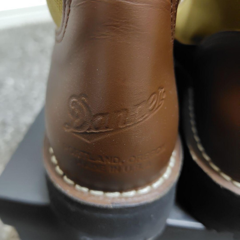 Danner light boots (no box)