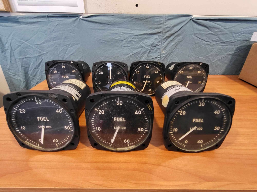 SMITHS FUEL QUANTITY INDICATOR PW-LK168