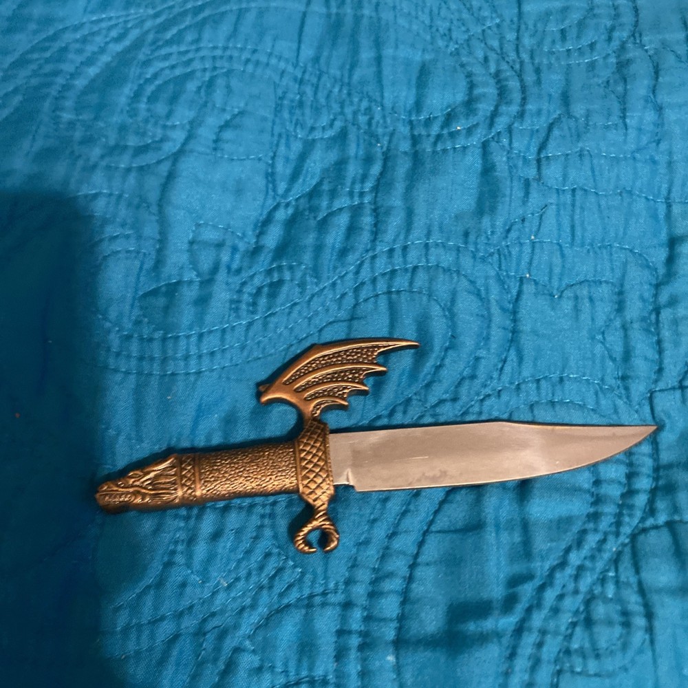 Flying dragon Knife