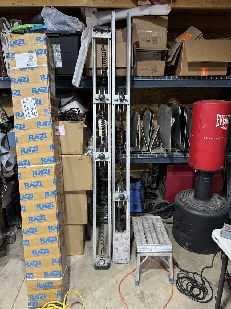 Felker Track master unit w/ suction cups