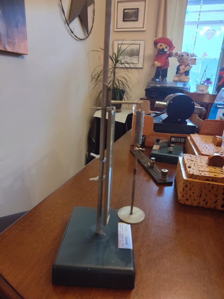 Cenco Hooke's Law Apparatus, Untested