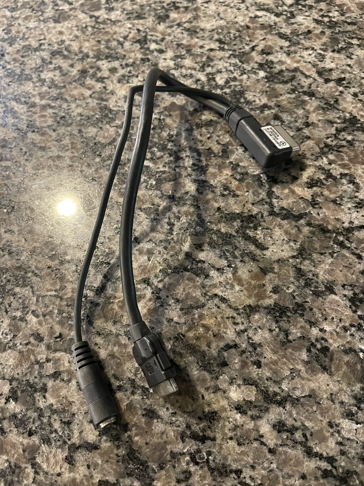 B87824578 Mercedes Ipod/Aux Cable
