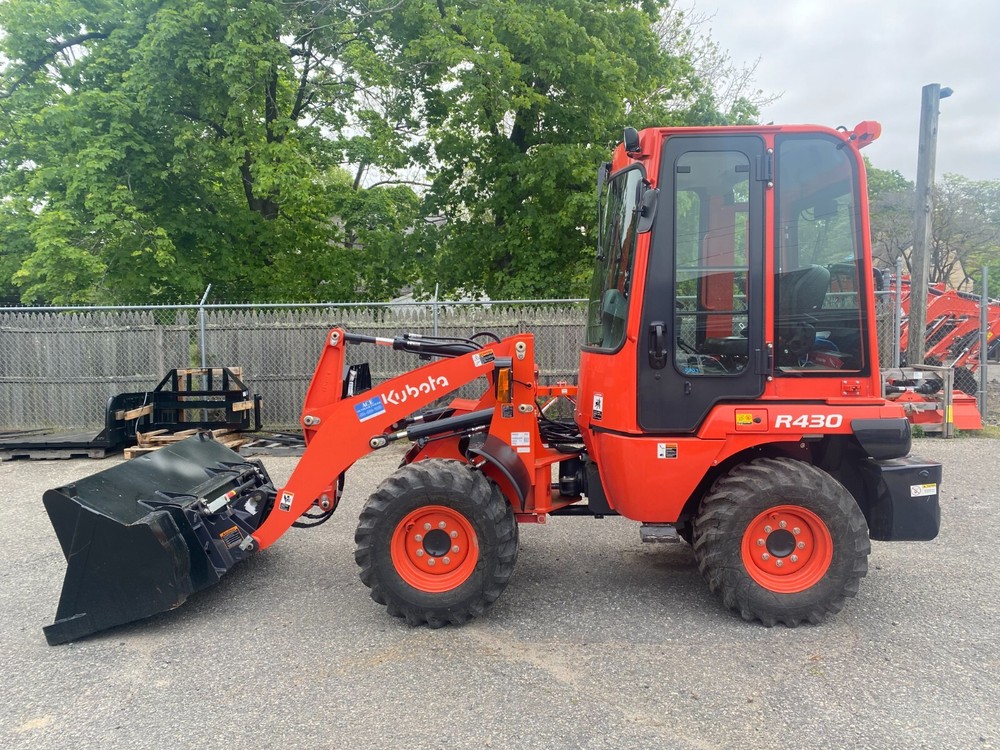KUBOTA R430 WHEEL LOADER
