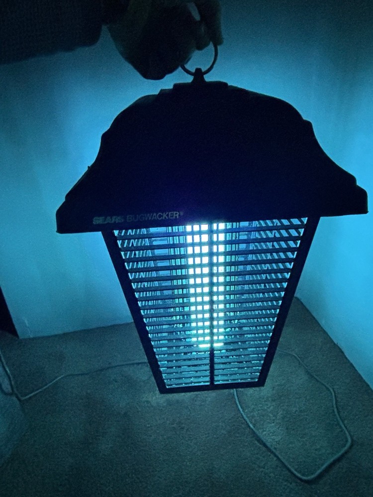 Sears Best Programmable Bugwacker Insect Killer Model 7114083 80 Watts ~ Working