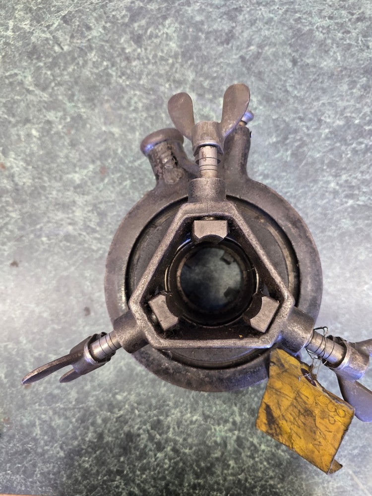 Toledo Pipe Threading Machine No. 1-BR, No. 110