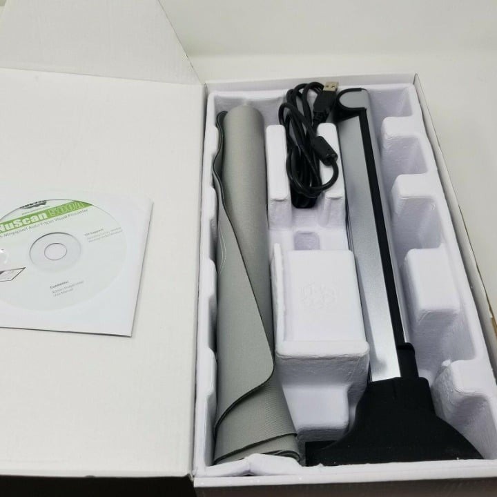 Adesso® NuScan 500A 5-Megapixel Auto-Focus Visual Presenter Open Box