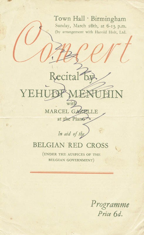 YEHUDI MENUHIN - PROGRAM COVER SIGNED