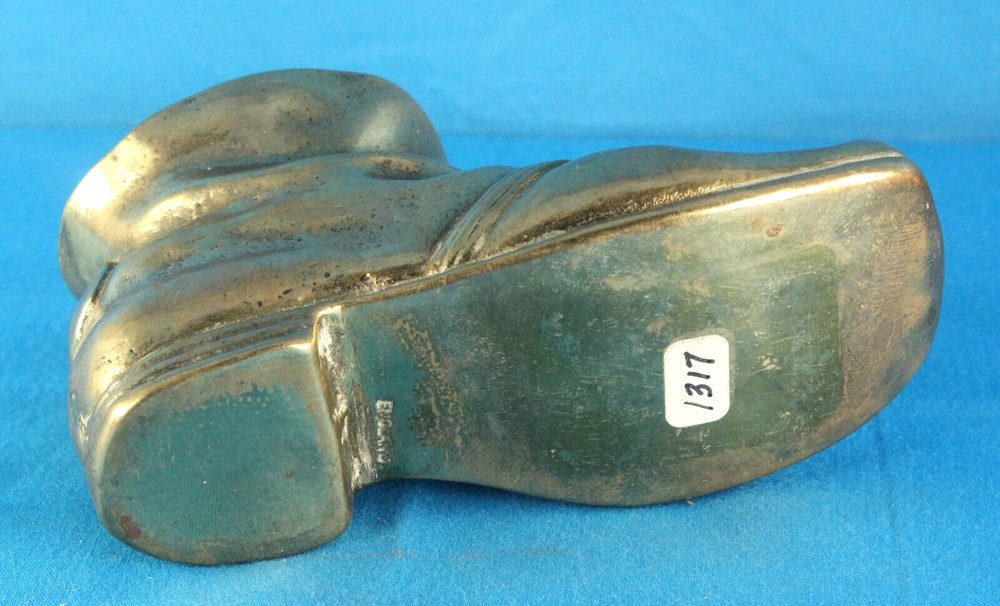 English Solid Brass Man's Tramp Shoe with Mouse on Rim