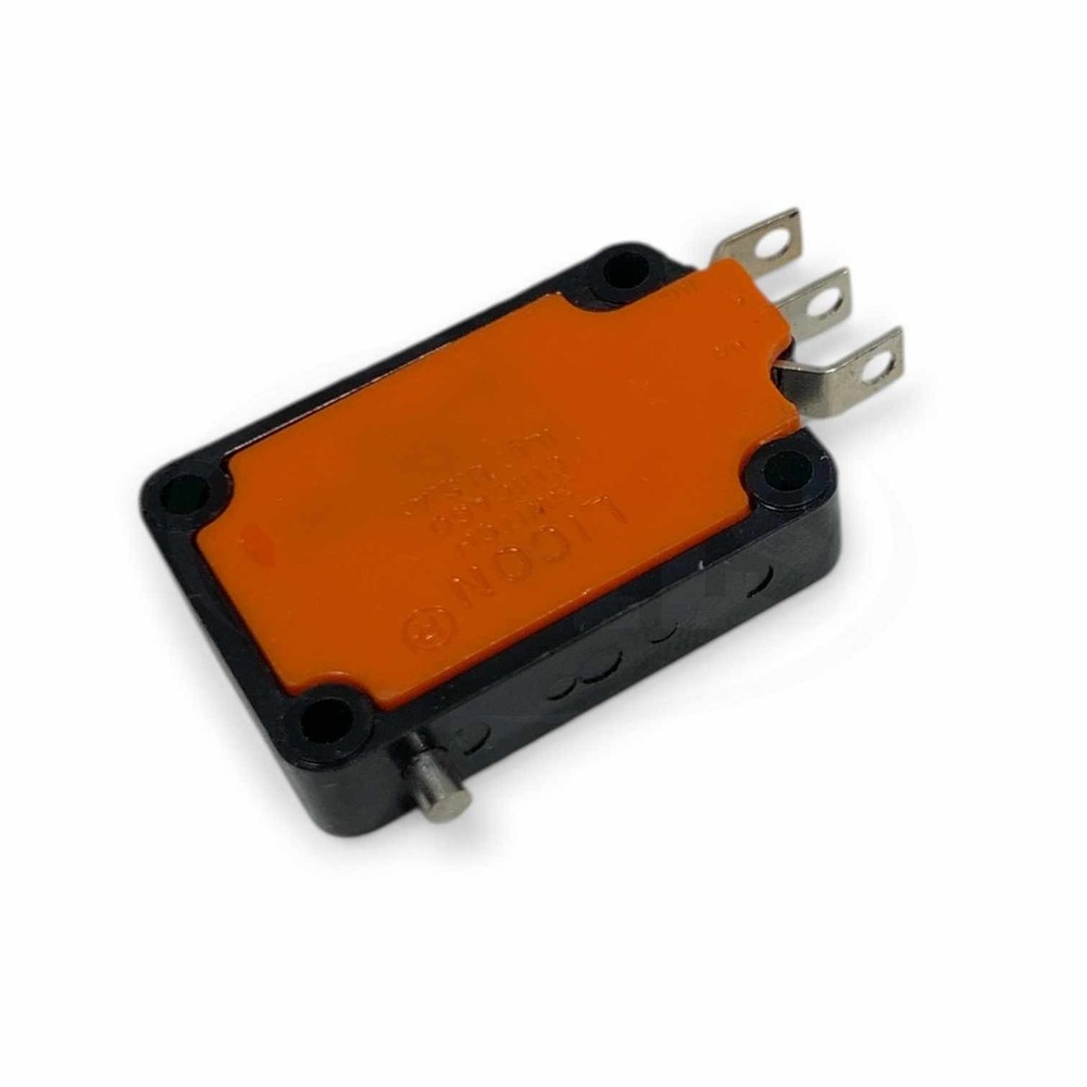 25-207 Licon Snap Action Micro Switch