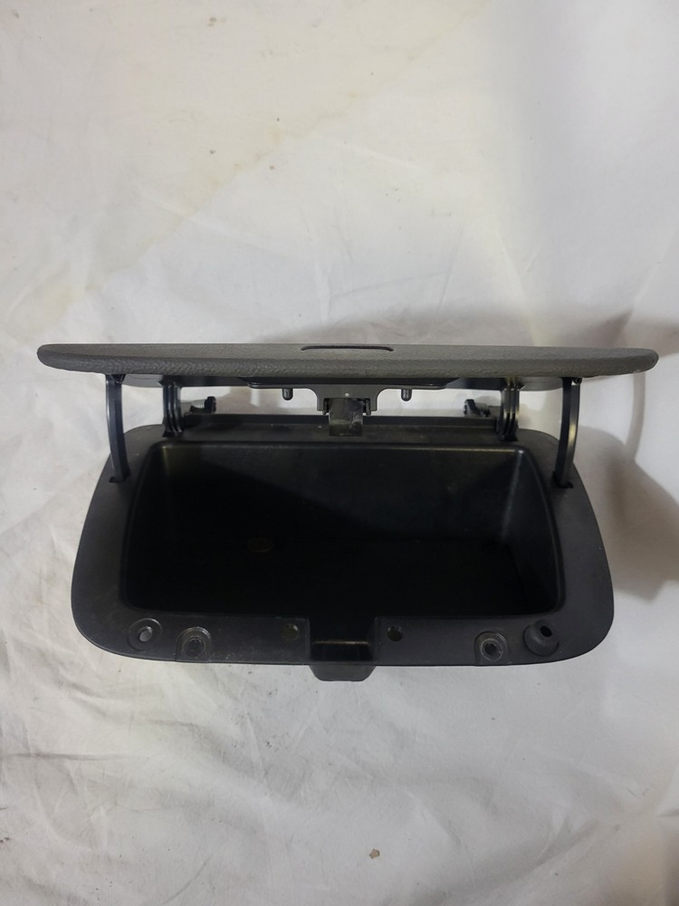 2006-2011 Chevrolet HHR Front Upper Dash Center Storage Compartment