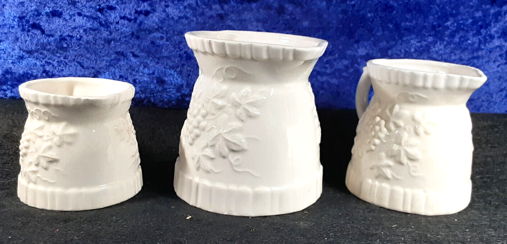 Vintage Ceramic Creamer / Measuring Cup set; Grapevine Pattern; 2,4,8 oz; EX