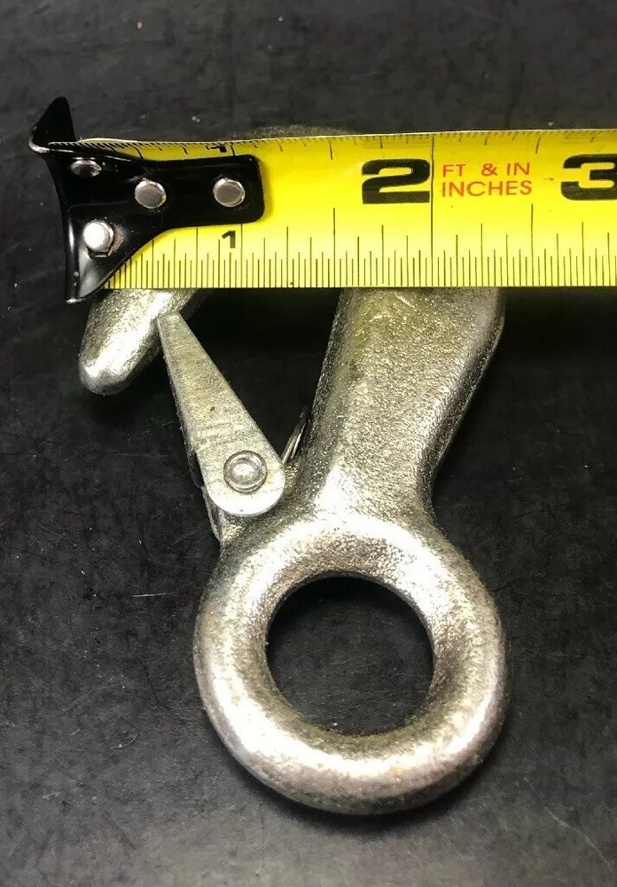 Lifting Snap Hook (Round Eyed)