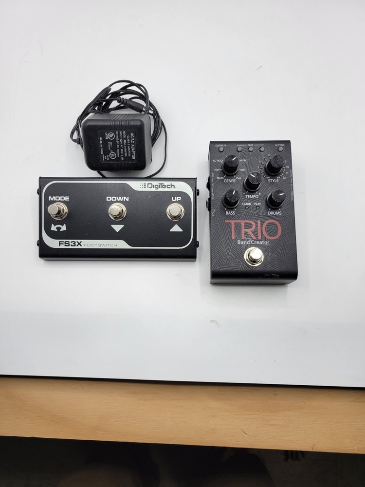 DigiTech TRIO Band Creator Pedal with Footswitch