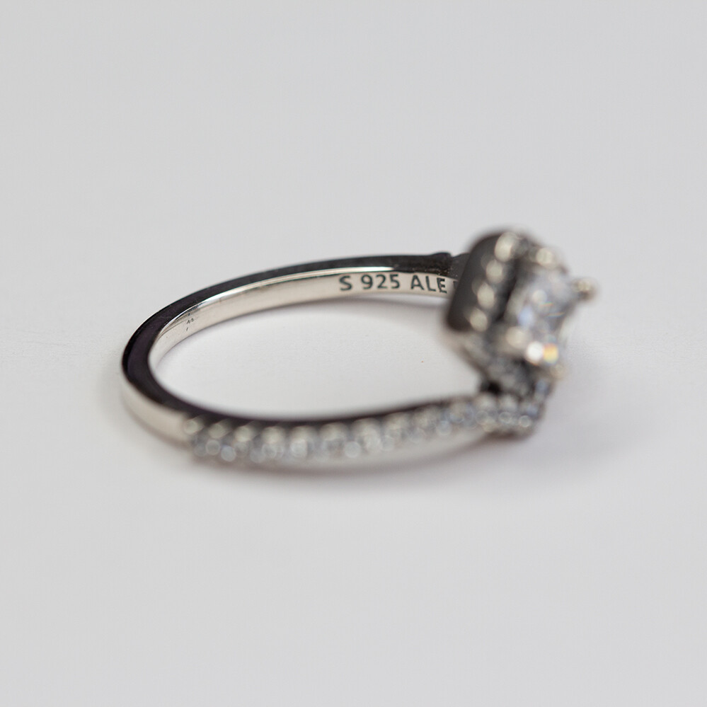 AUTHENTIC PANDORA SQUARE SPARKLE WISHBONE RING 198420 MULTIPLE SIZE W Suede Pouc