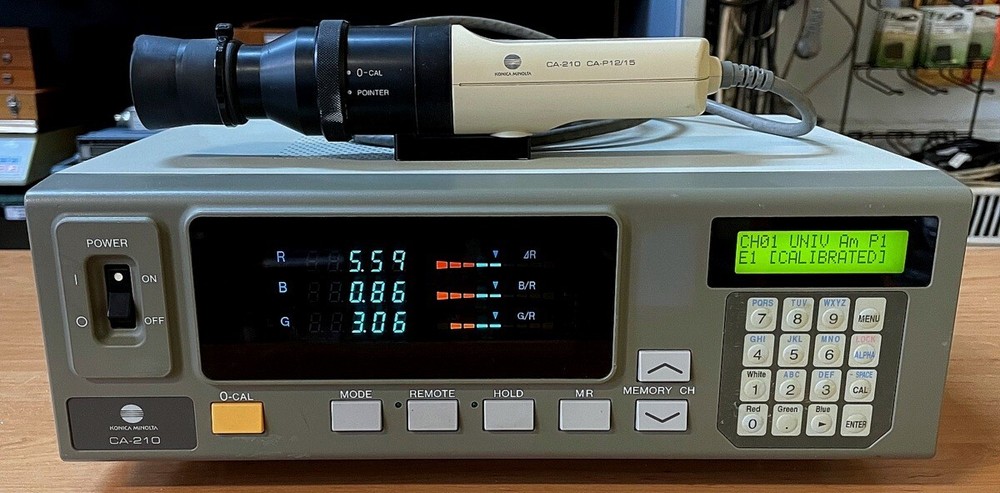 Konica Minolta CA-210, Color analyzer with a probe CA-P12/15