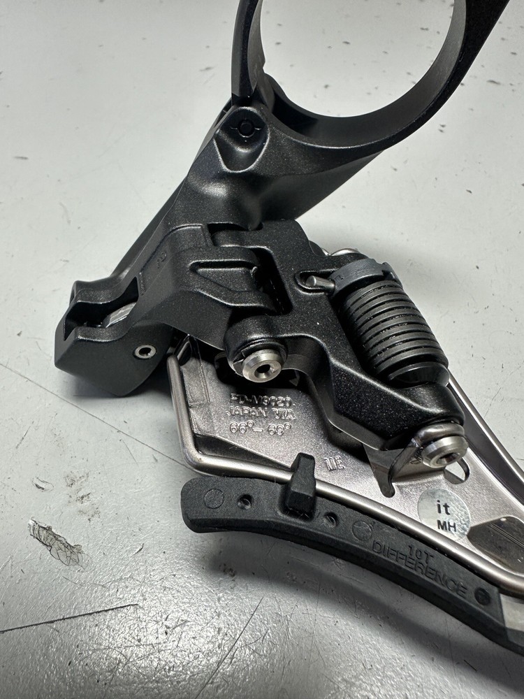 Shimano XTR Front Derailleur FD-M9020