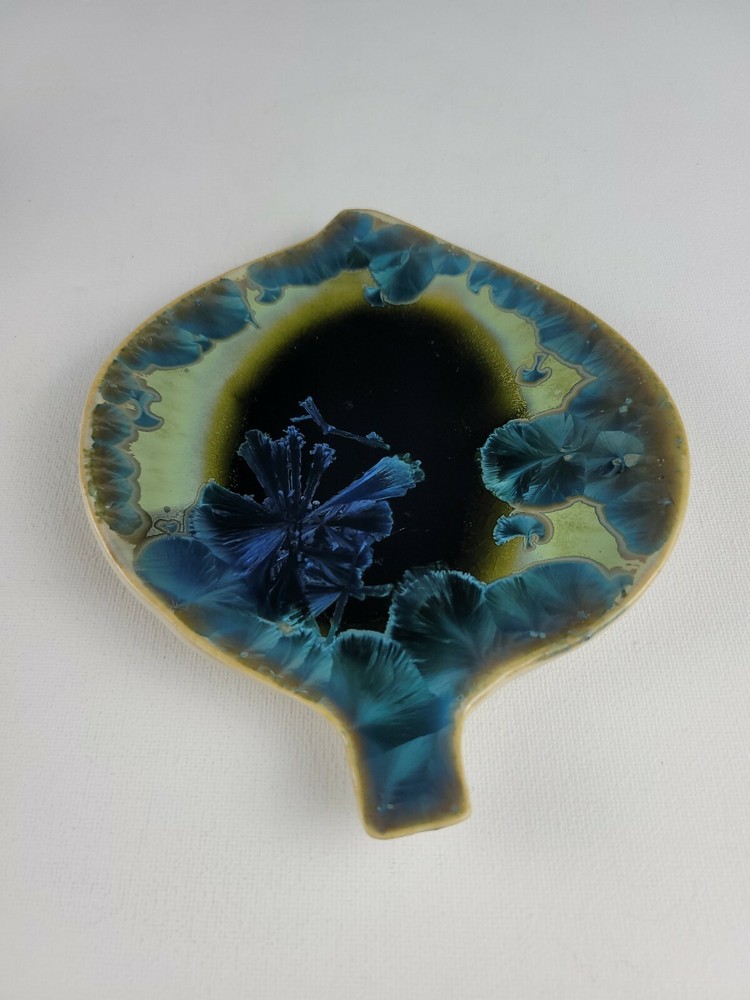 Crystal Glazed Leaf Dish