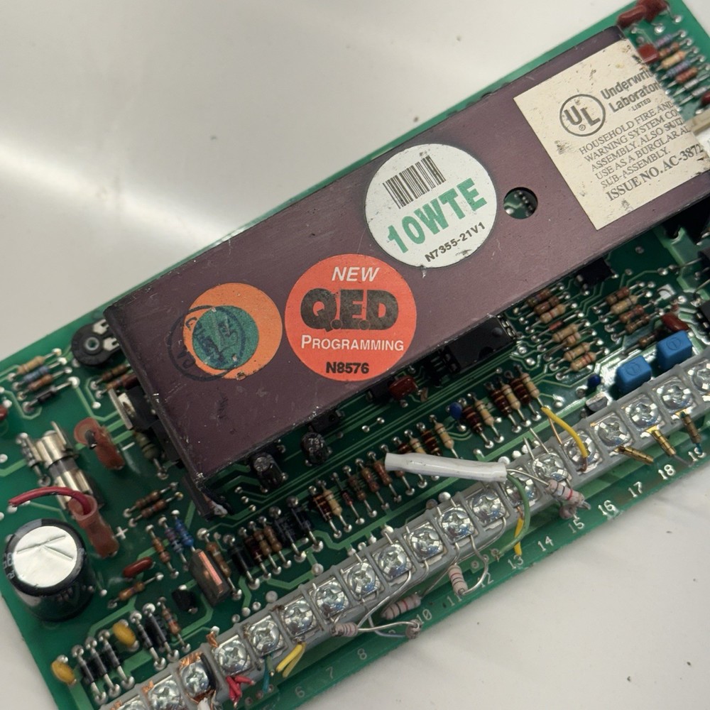 Ademco Control Panel 4110XM Alarm