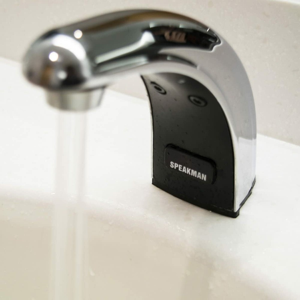Speakman SensorFlo Classic Battery-Powered Lavatory Sensor Faucet in Chrome