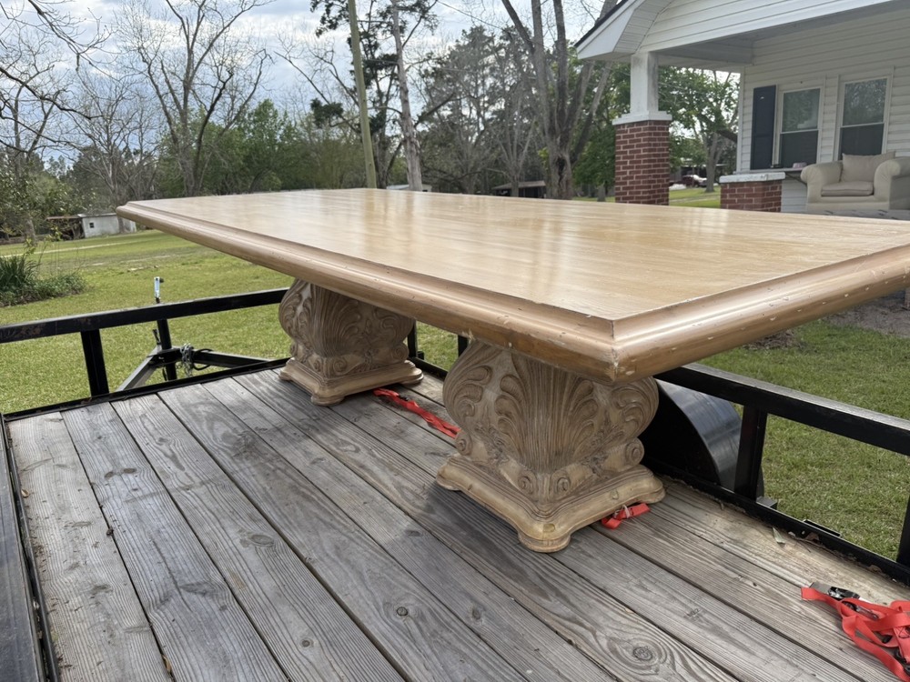 Kreiss kitchen table and chairs