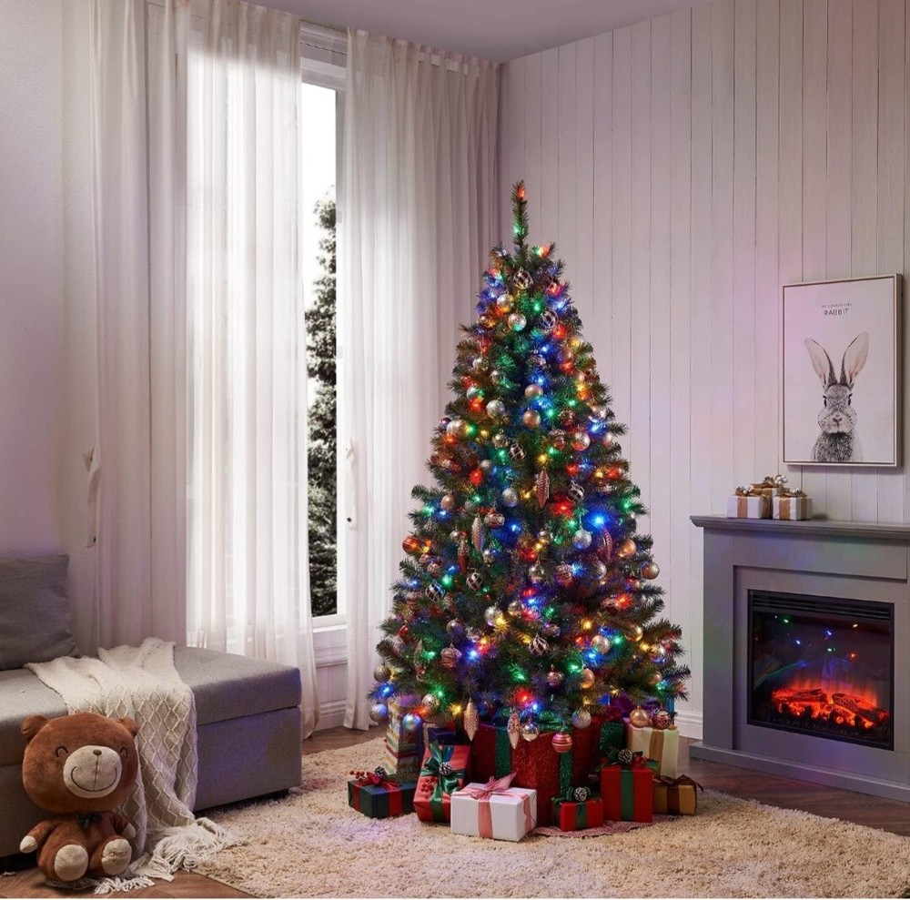 6.5 ft Everett Pine Tree 250CT Color Changing LED, 745 Tips, 100% PVC, New/Open