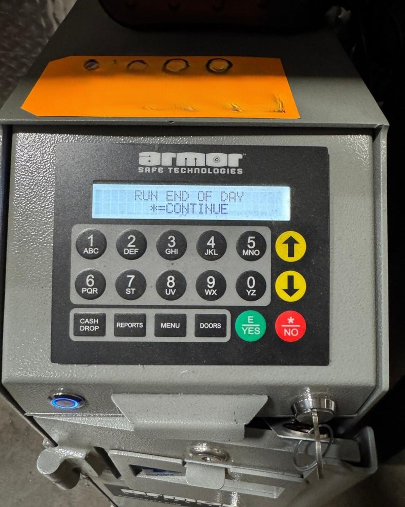 Armor Safe Technologies CacheSYSTEM CS Compact 2200 Cash Counting Smart Safe