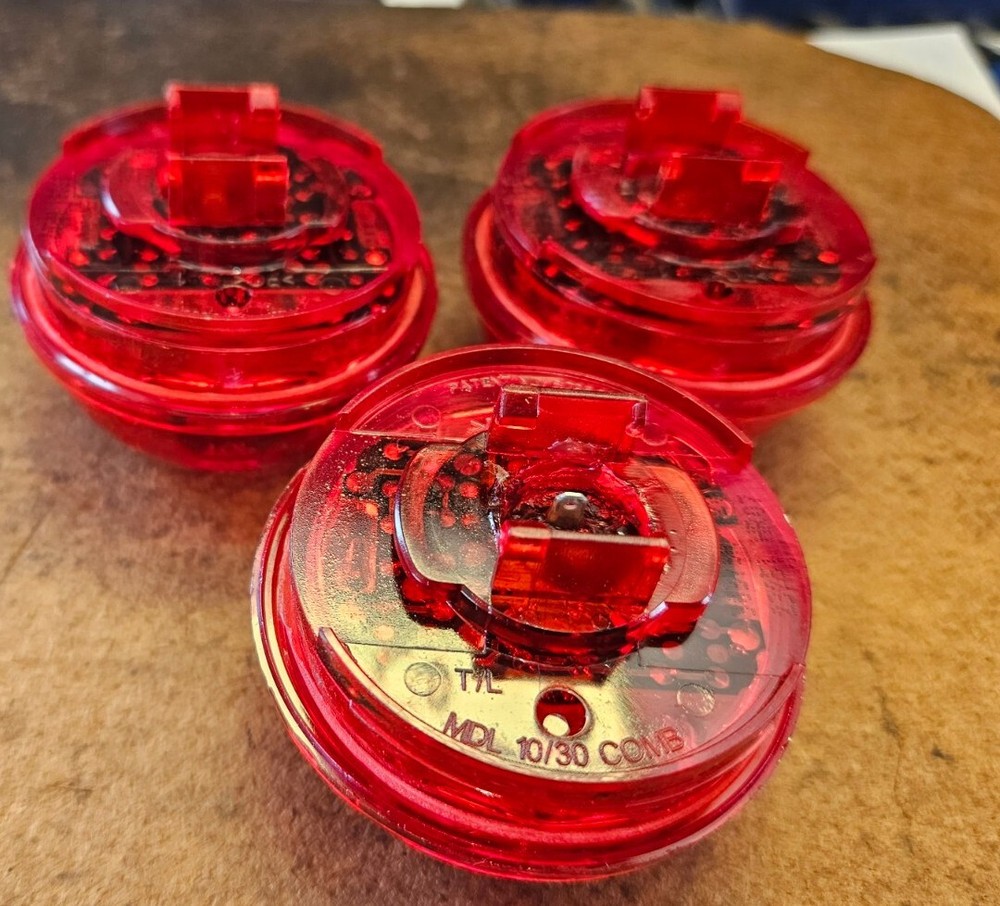 30375R Marker Red.. Pack ( 3 Red Lights For 55$ Dlls )