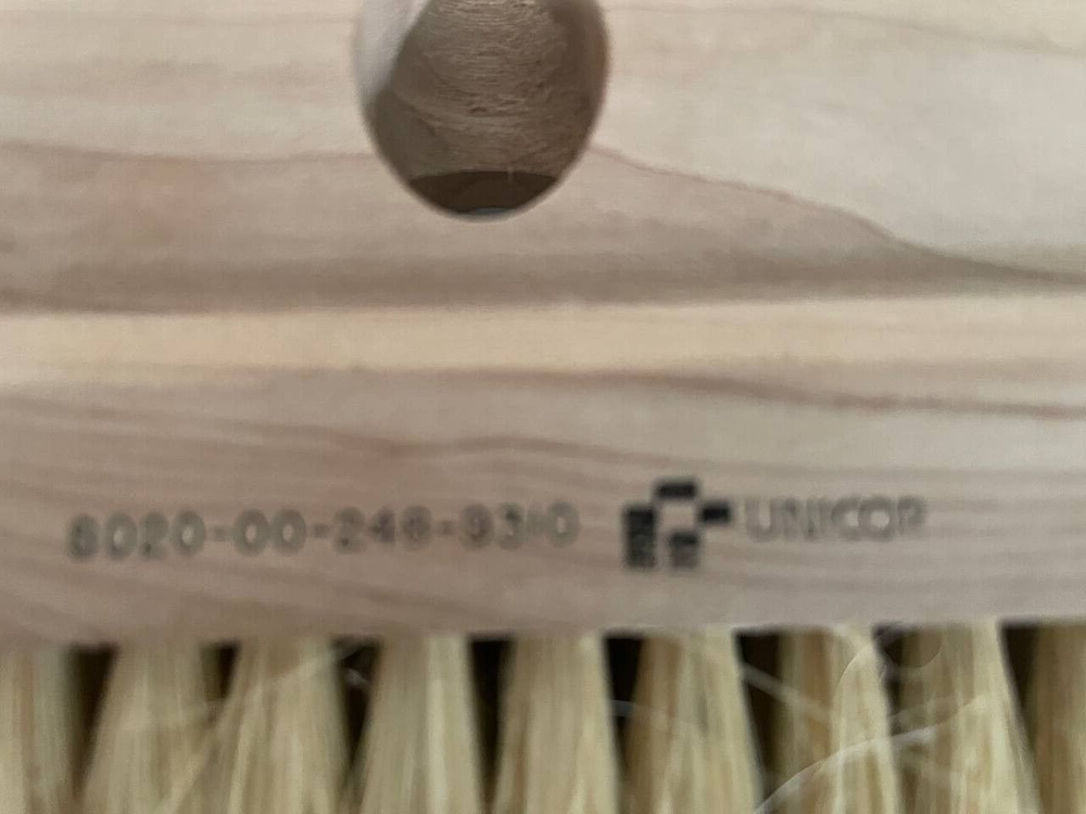 UNICOR Whitewash Brush