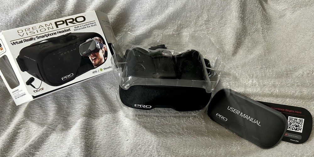 Tzumi Dream Vision Pro Virtual Reality Headset with Bluetooth - IOS Ready