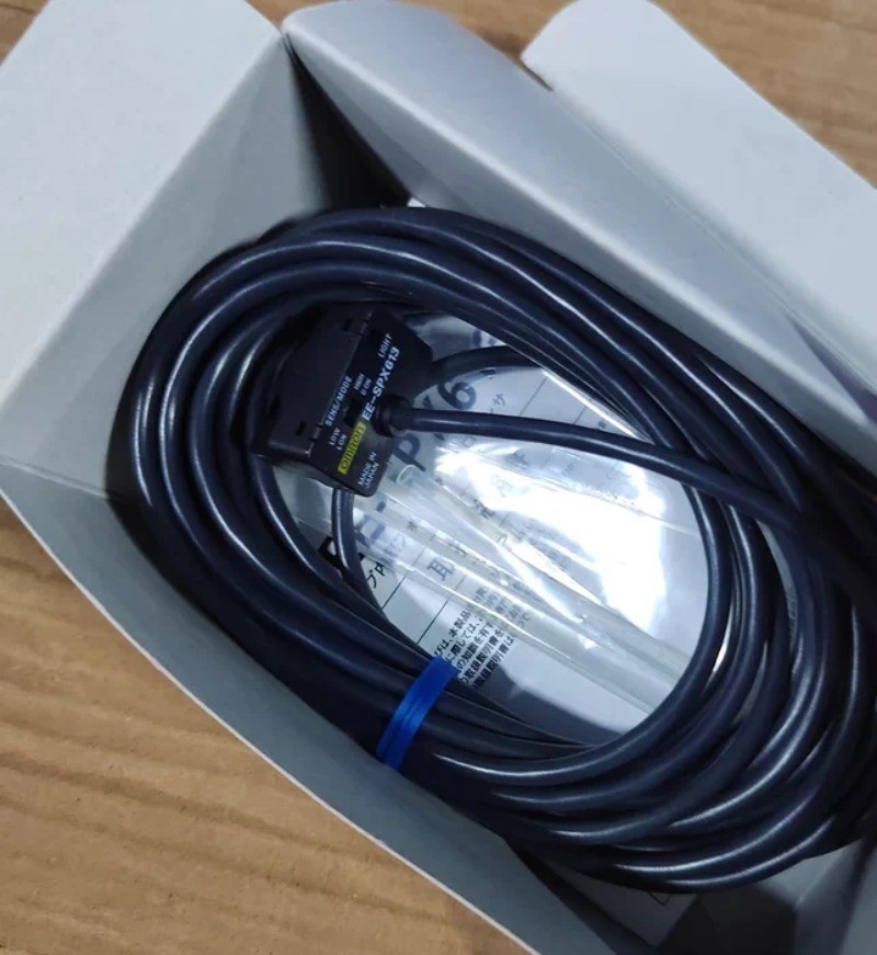 1pc New OMRON EE-SPX613 Sensor 5M