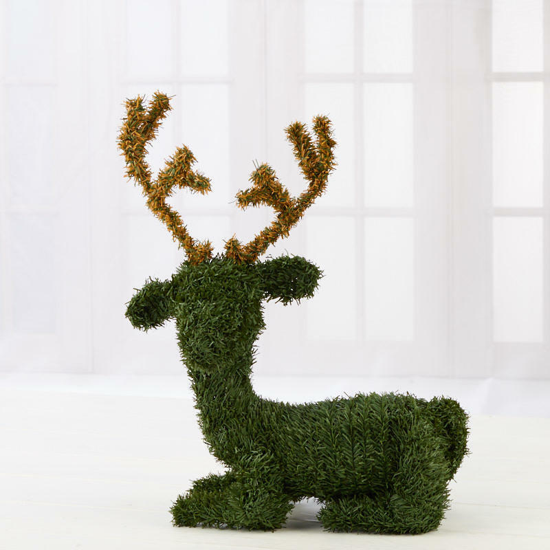 Sitting Pine Reindeer