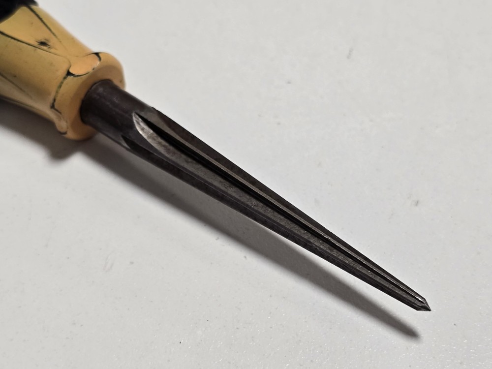 General Tools No. 131 Screwdriver-Handle Reamer USA