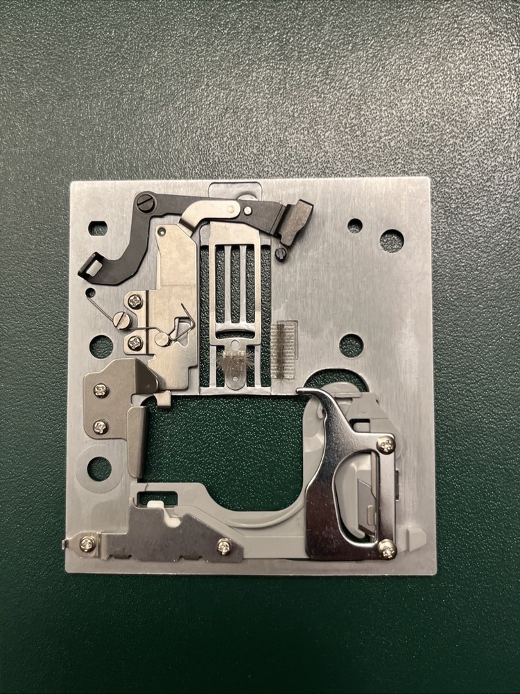 JUKI DX-2000QVP Sewing Machine NEEDLE PLATE ONLY!