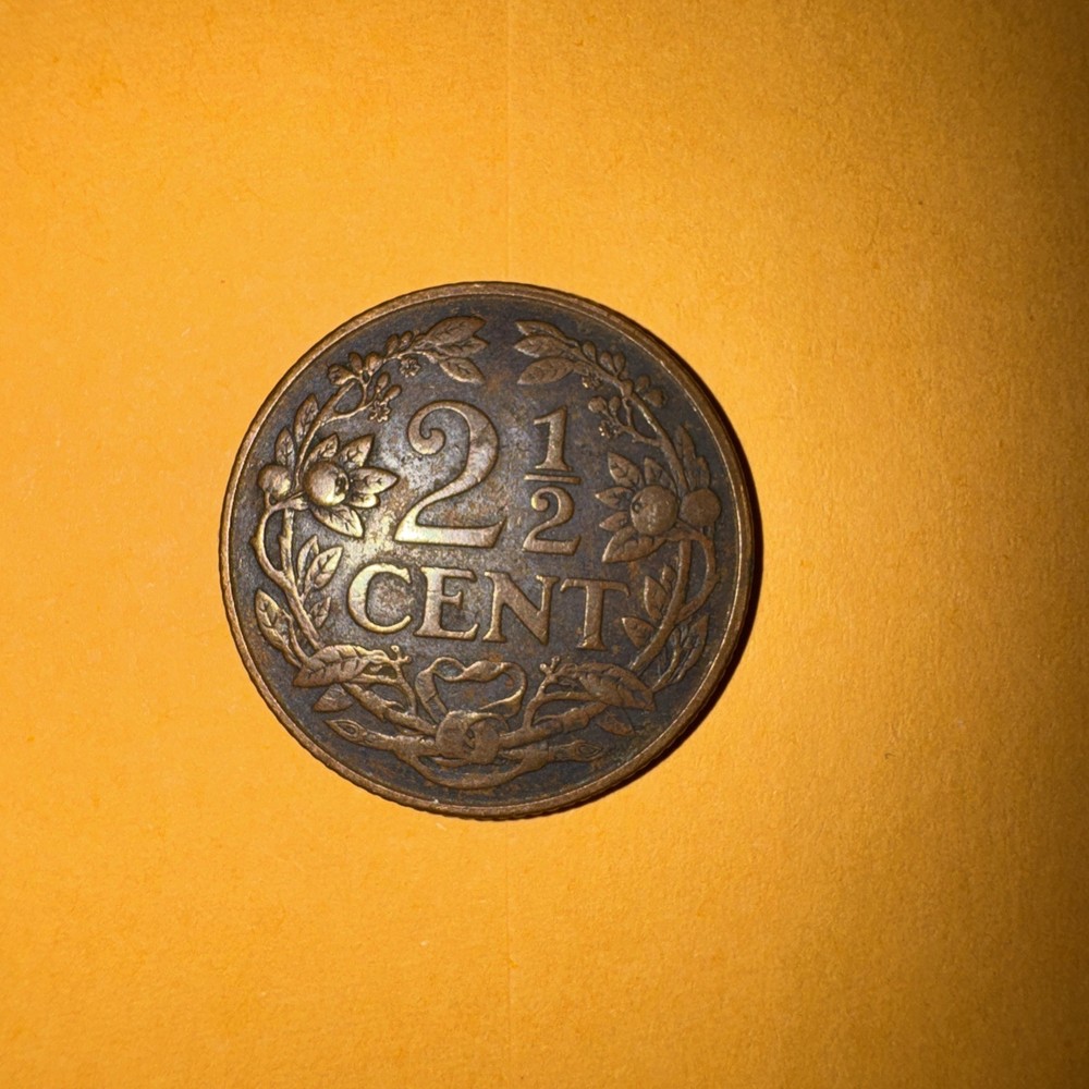 1929 Netherlands 2 1/2 Cent Coin