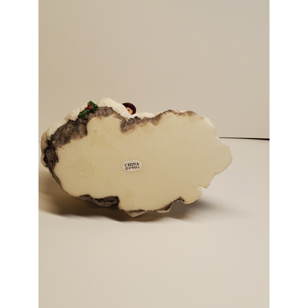 Ski Down Slop Figurine - 3"