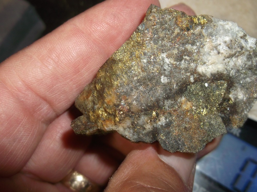 Gold, silver, copper, 65 grams samples ,ore high grade .