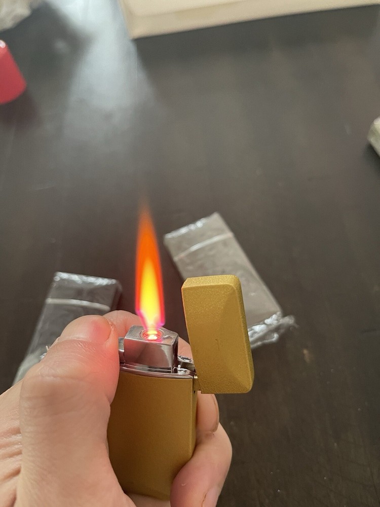 JET Metal Torch Lighter Adjustable Flame refillable red Flame for Cigarettes