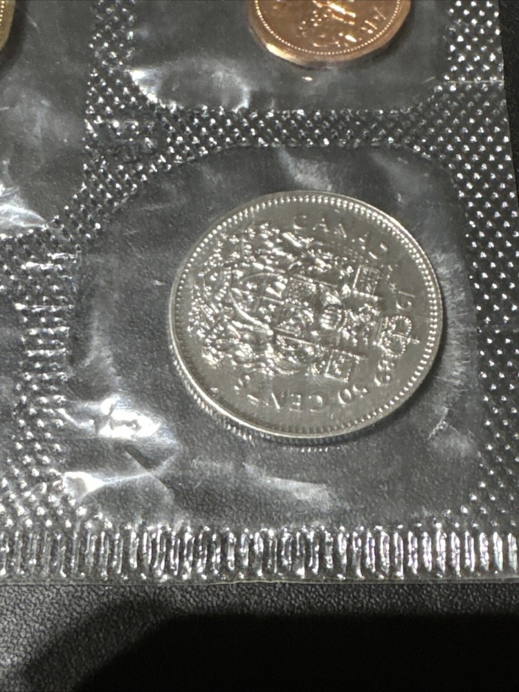 1993 Canada six coin mint set!