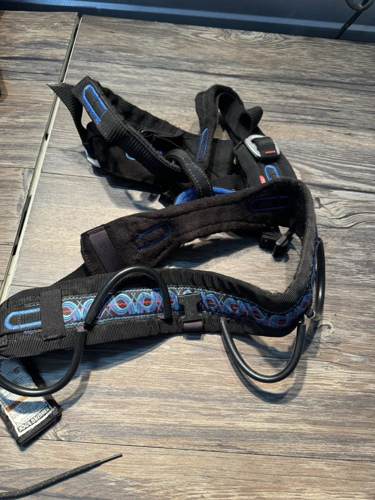 SINGING ROCK 12277 Type C Climbing Harness ATTACK Small