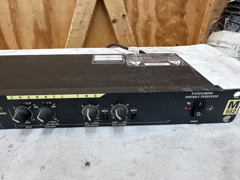 JBL M552 2-Channel Adjustable STEREO/MONO, Variable Crossover - two available