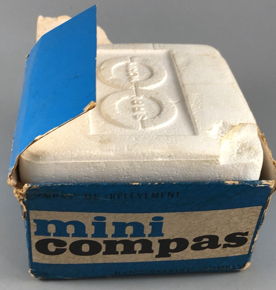 prismatic compass With Box D3.4