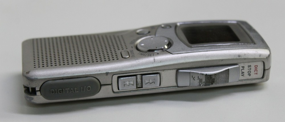 Sanyo ICR-B150 Voice Recorder Handheld