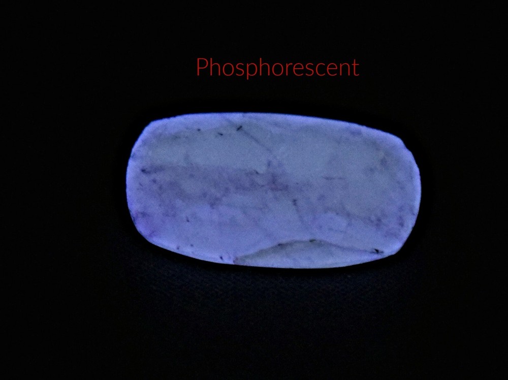 0.30 CARAT FLUORESCENT PHOSPHORESCENT SHARP TENEBRESCENT FACETED HACKMANITE